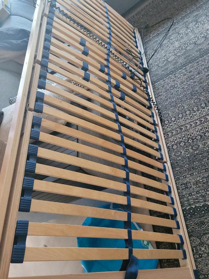 Elektrisch verstelbare lattenbodem 90x200, Huis en Inrichting, Slaapkamer | Matrassen en Bedbodems, Gebruikt, Bedbodem, 90 cm