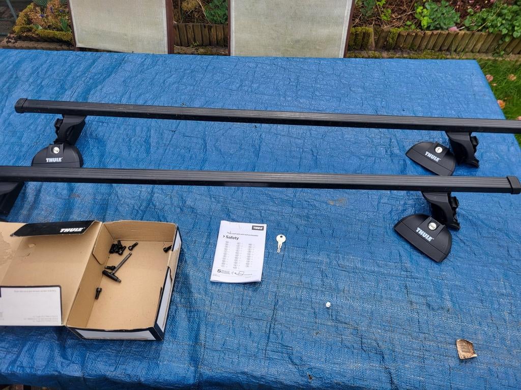 Thule dakkoffer dragers voor Ford (Galaxy, Mondeo, S-max), Ophalen of Verzenden, Zo goed als nieuw