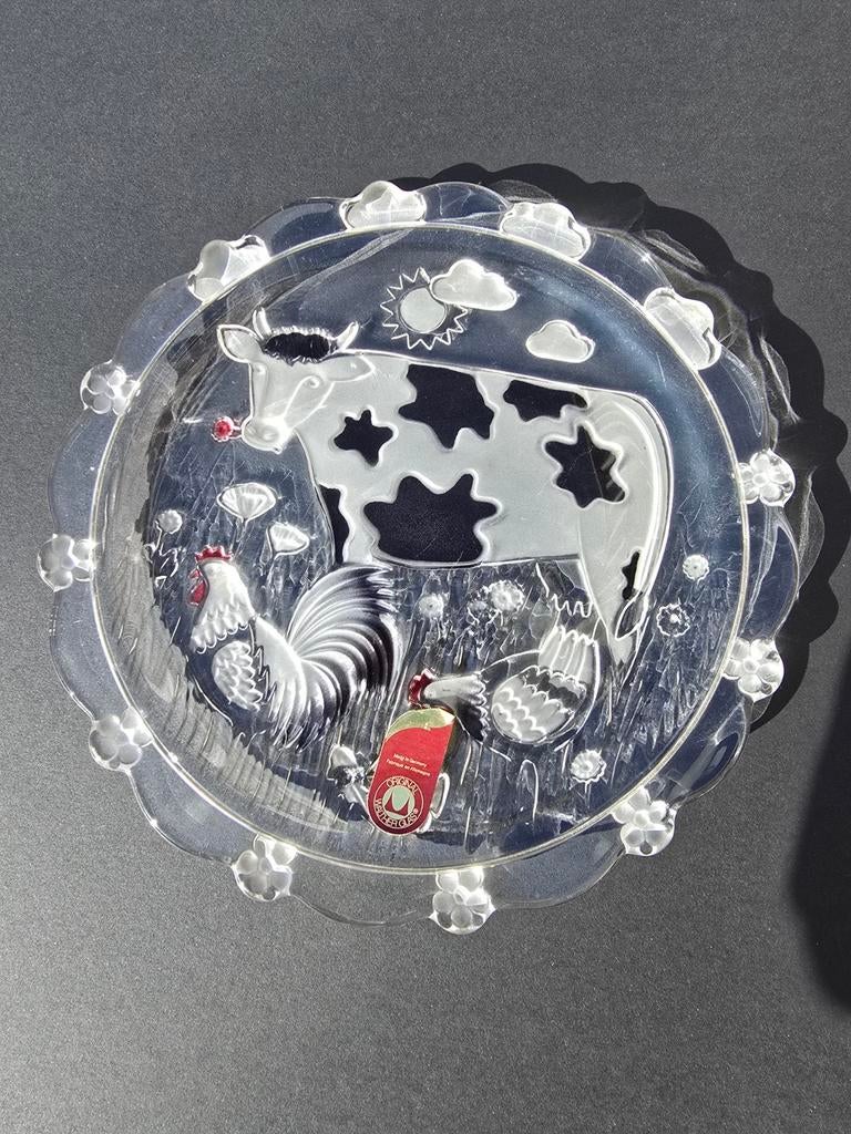 Glazen bordjes met koe en kippen, Antiek en Kunst, Antiek | Glas en Kristal, Ophalen of Verzenden