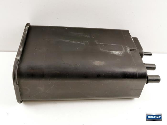 Koolstoffilter van een Volvo XC60, Gebruikt, -, -, Ophalen of Verzenden