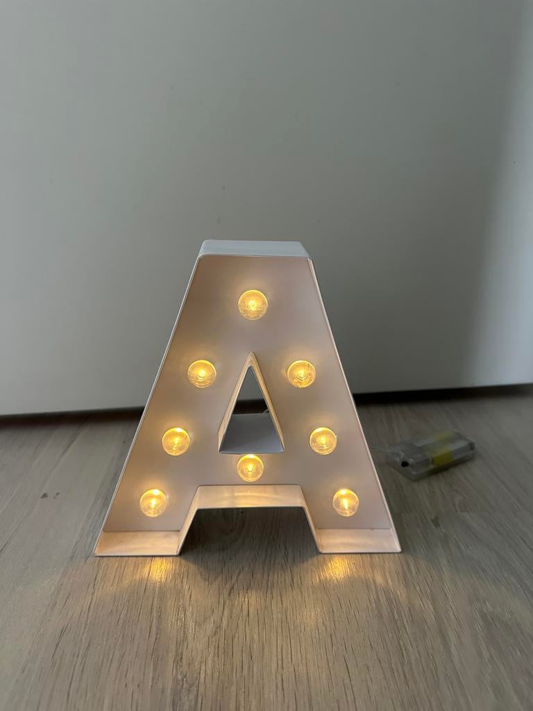 Lichtgevende letter A van Hema, Overige materialen, Gebruikt, Ophalen of Verzenden, Minder dan 50 cm