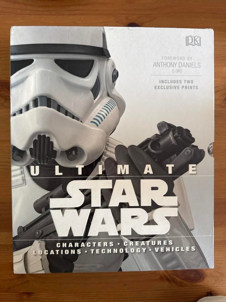 Ultimate Star Wars Boek - Karakter, Locatie, Technologie, Boeken, Ophalen of Verzenden, Gelezen, Overige onderwerpen