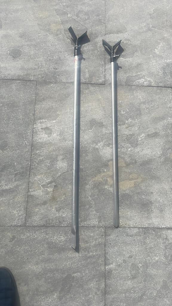 2 lange hengel steunen 85 en 75 cm in geschoven maat, Ophalen, Gebruikt, 50 tot 100 mm