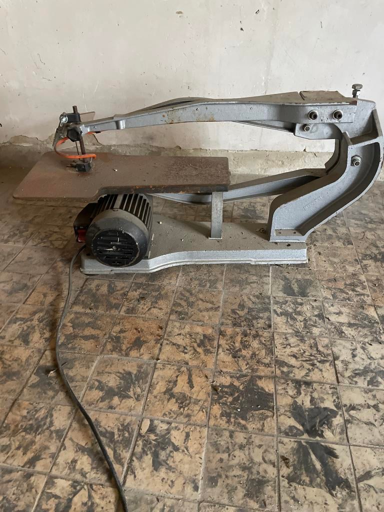 figuurzaagmachine, Ophalen, Minder dan 30 mm, Gebruikt, Figuurzaag