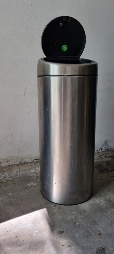 Brabantia touch bin 23-30 liter, Ophalen, Rvs, 50 tot 75 cm