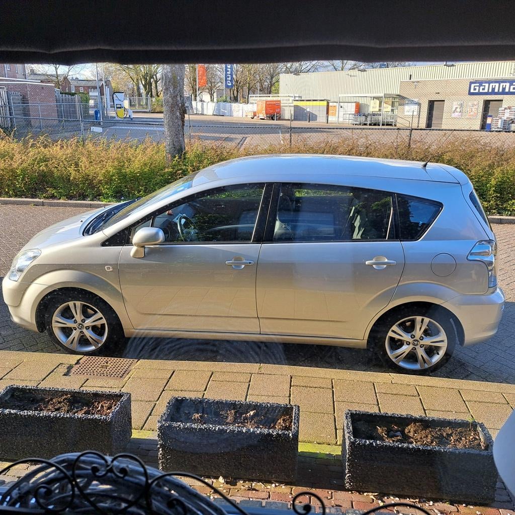 Toyota Corolla Verso 1.8 Vvt-i 7P 2005 Grijs, Auto's, Toyota, 129 pk, 7 stoelen, Handgeschakeld, Particulier