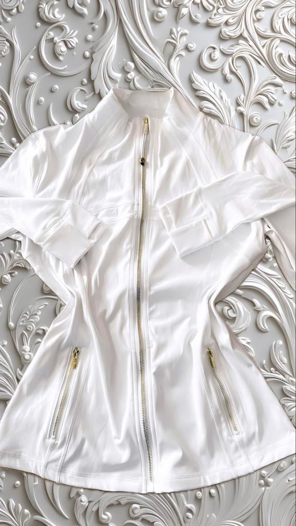 Lululemon Witte Sportjas Maat 10 (M/L), Kleding | Dames, Sportkleding, Maat 38/40 (M), Wit, Nieuw, Ophalen of Verzenden