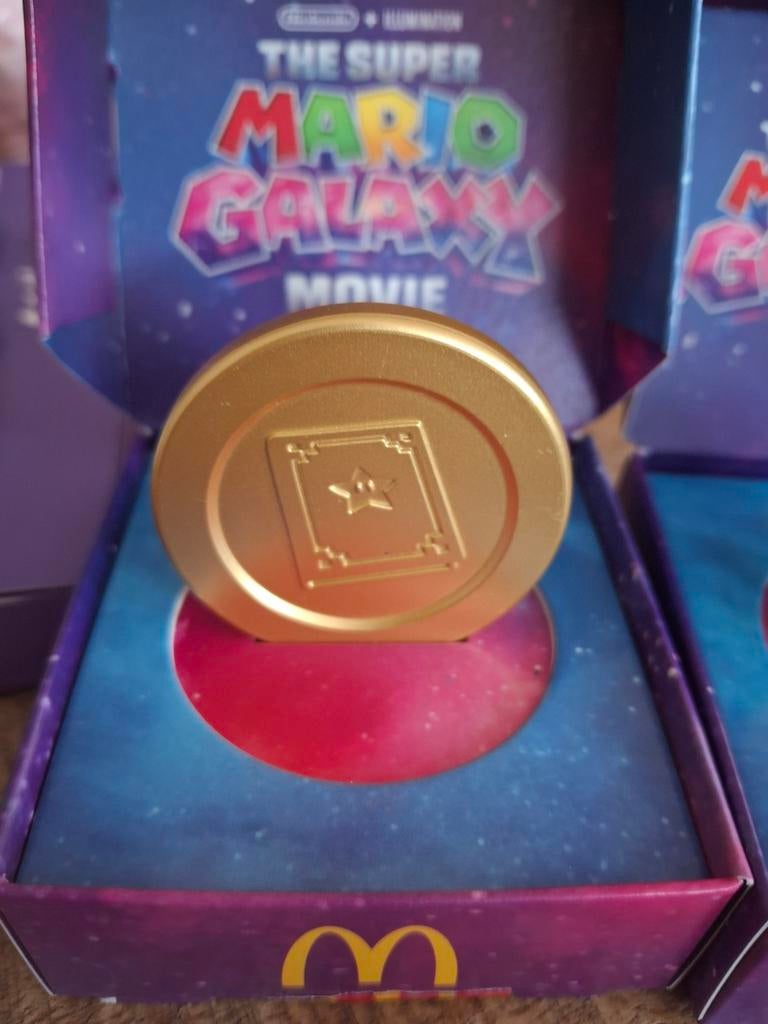 Super Mario Galaxy McDonald's Gouden Munt - Boek Symbool, Ophalen of Verzenden, Nieuw