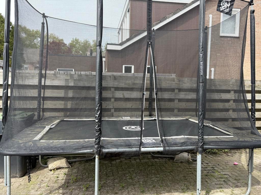 Game on sport trampoline met beschermnet, Ophalen, Gebruikt