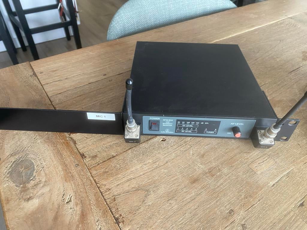 Audio-Technica ATW-R14 Draadloze Ontvanger (zonder microfoon, Gebruikt, Overige typen, Ophalen of Verzenden, Nvt