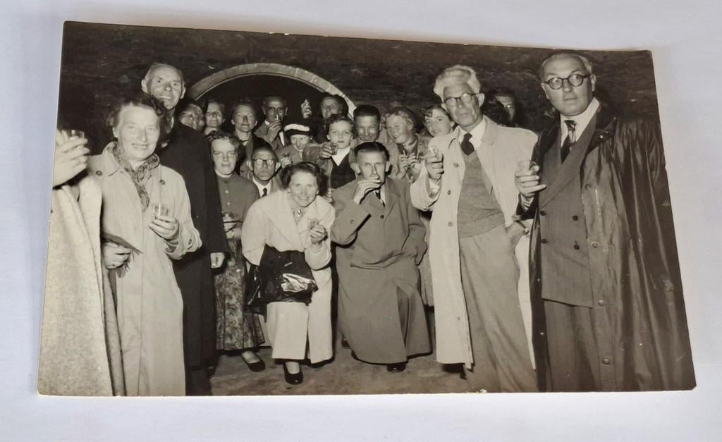 Fotokaart- Kellerprobe- drank- proeverij- kelder- Duitsland, Ophalen of Verzenden, Voor 1940, Overige onderwerpen, Foto