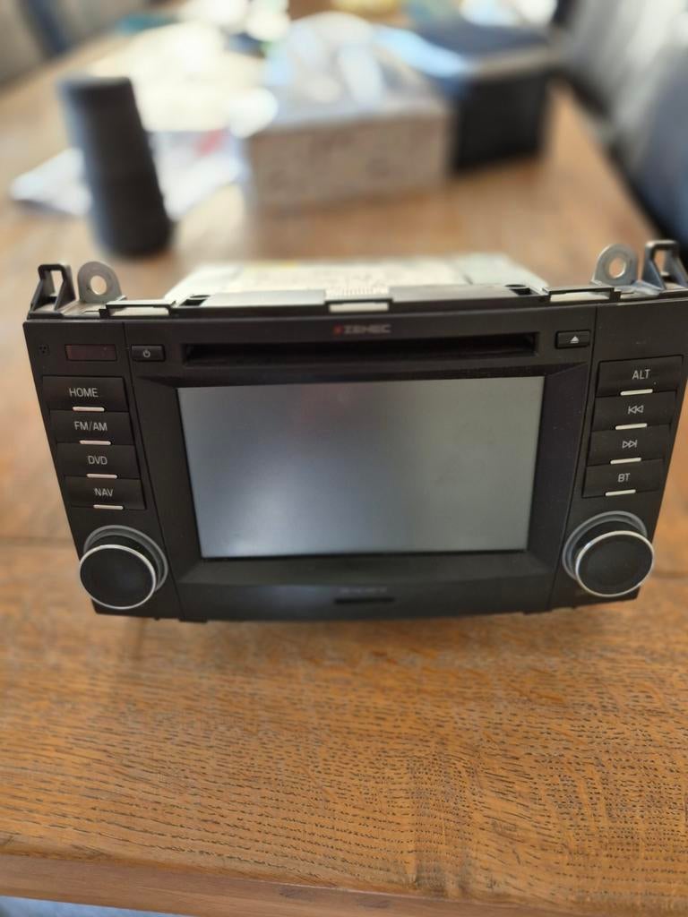 ZENEC RADIO/NAVIGATIE speciaal  voor Mercedes voertuigen, Auto diversen, Ophalen