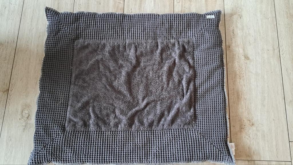 Koeka Boxkleed - Grijs- goede staat - 80x90cm, Kinderen en Baby's, Boxen, Ophalen of Verzenden, Zo goed als nieuw, Rechthoekig