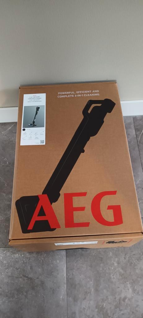 Nieuw, AEG 3-in-1 apparaat, stofzuiger met dweilfunctie., Sport en Fitness, Schietsport-accessoires, Nieuw, Ophalen