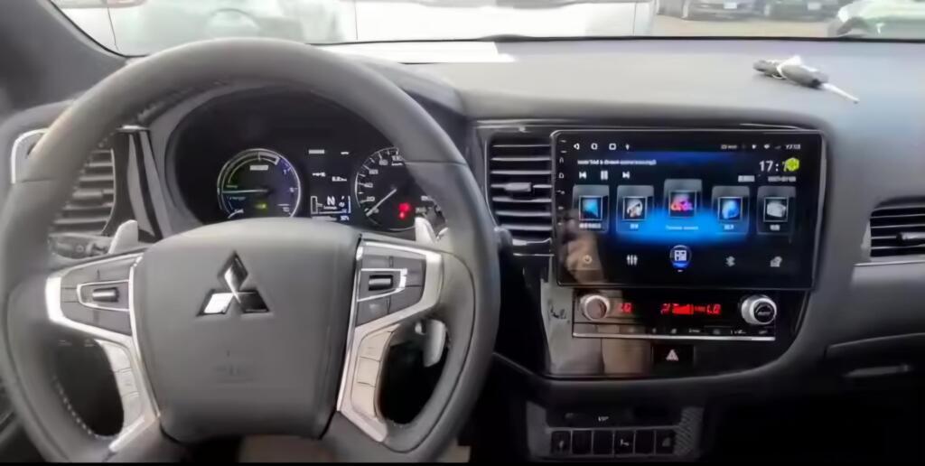 Mitsubishi Outlander | 2018 - 2021 | Autoradio, Gebruikt, Ophalen of Verzenden