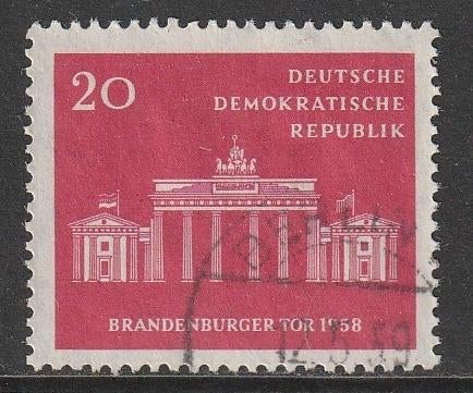 DDR 1958 665 Brandenburger Tor, Gest, Ophalen of Verzenden, DDR, Gestempeld