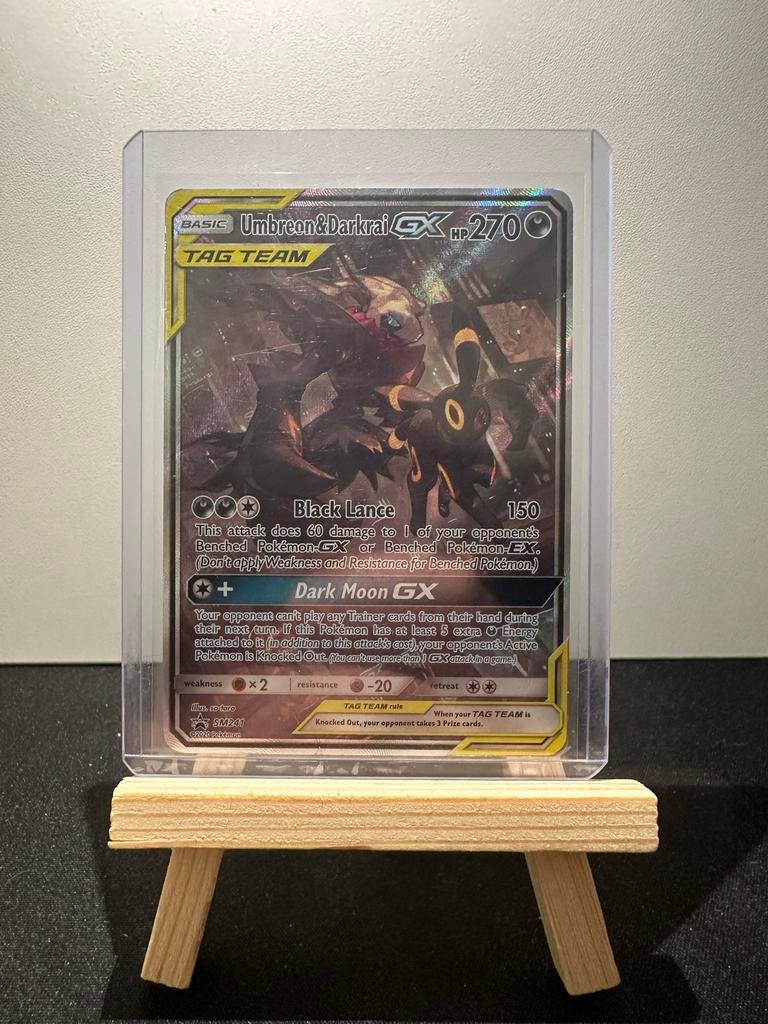 Umbreon & Darkrai GX tag team sm241, Hobby en Vrije tijd, Verzamelkaartspellen | Pokémon, Ophalen of Verzenden, Gebruikt, Losse kaart