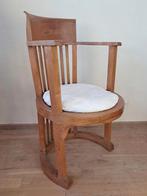 Barrel chair replica Frank Lloyd Wright, Ophalen of Verzenden