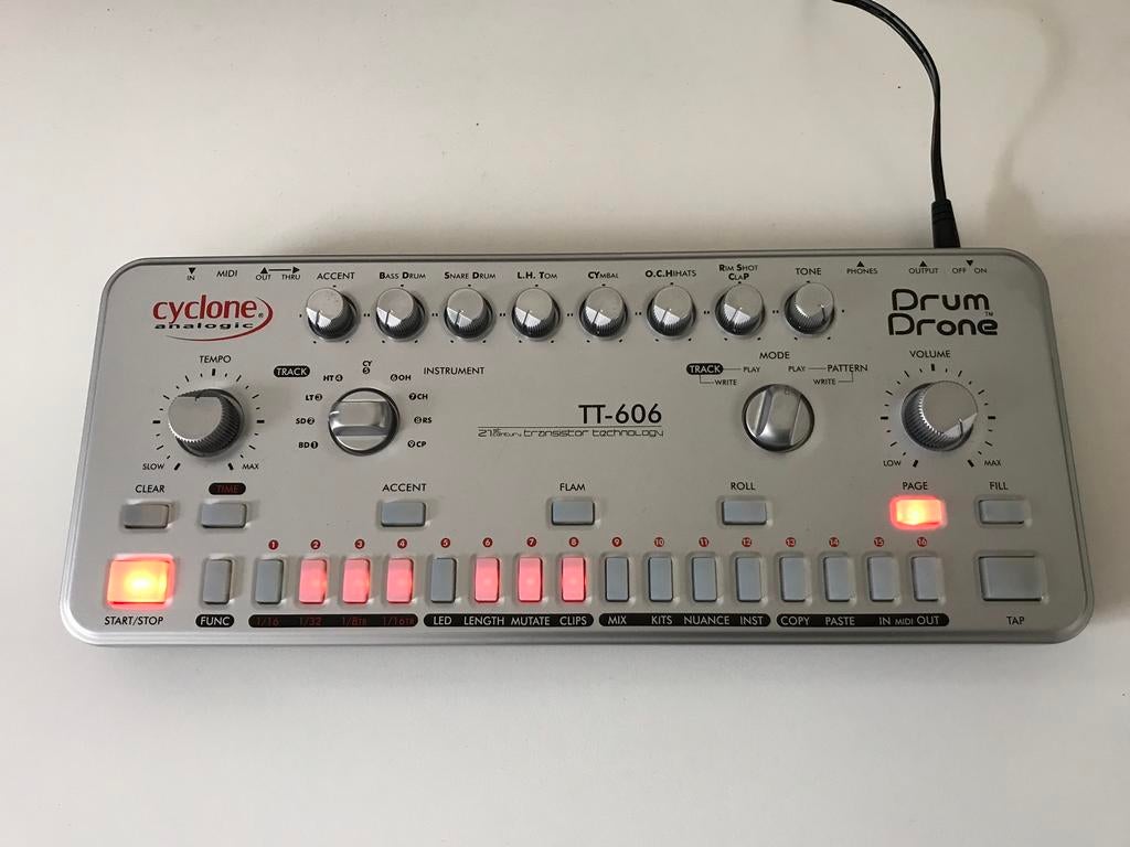 Cyclone Drum Drone tt-696, Muziek en Instrumenten, Ophalen of Verzenden, Zo goed als nieuw