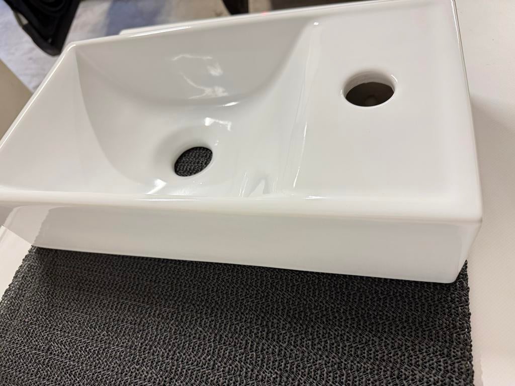 Wit fonteintje, Doe-het-zelf en Verbouw, Sanitair, Ophalen, Nieuw, Wastafel