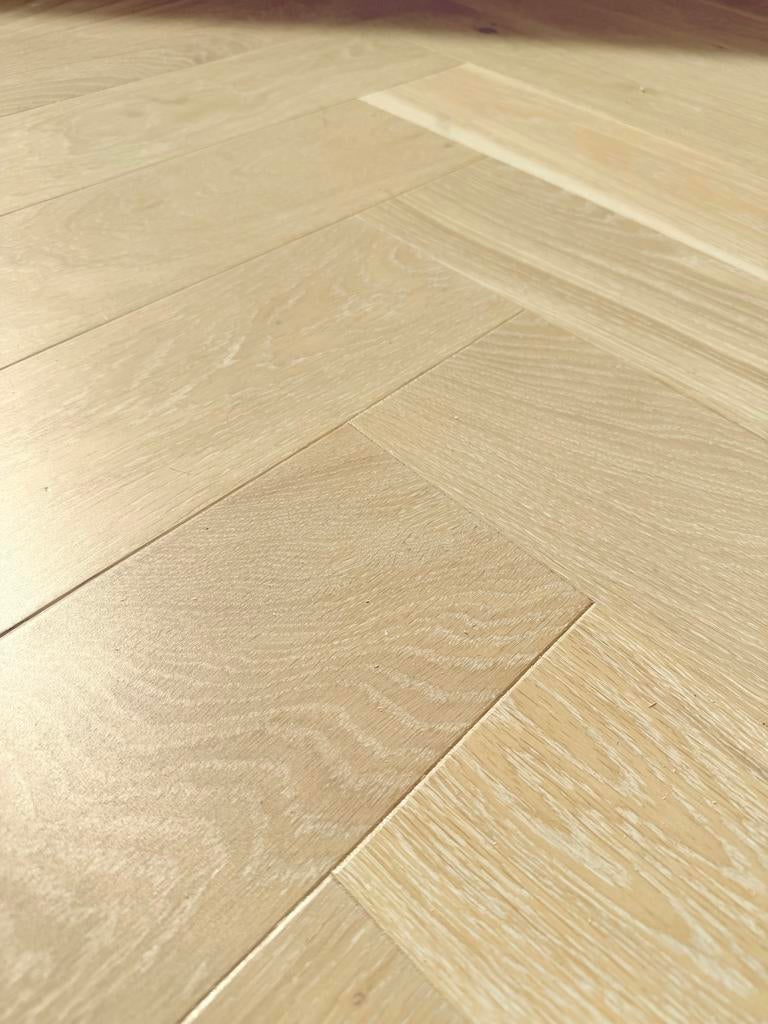 Restpartij visgraat lamelparket 12 pakken (=7,8m2), Doe-het-zelf en Verbouw, 50 tot 150 cm, Nieuw, 5 tot 10 m², 10 tot 30 cm