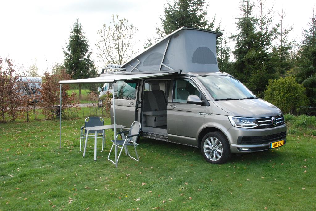 Volkswagen California T6 OCEAN, Caravans en Kamperen, Campers, Automaat, Chemisch toilet, Buscamper of Camperbus, Koelkast