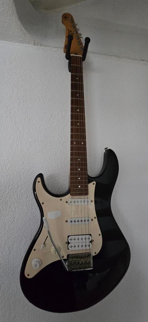 Yamaha Pacifica Linkhandige elektrische gitaar, Muziek en Instrumenten, Ophalen, Gebruikt, Solid body, Overige merken