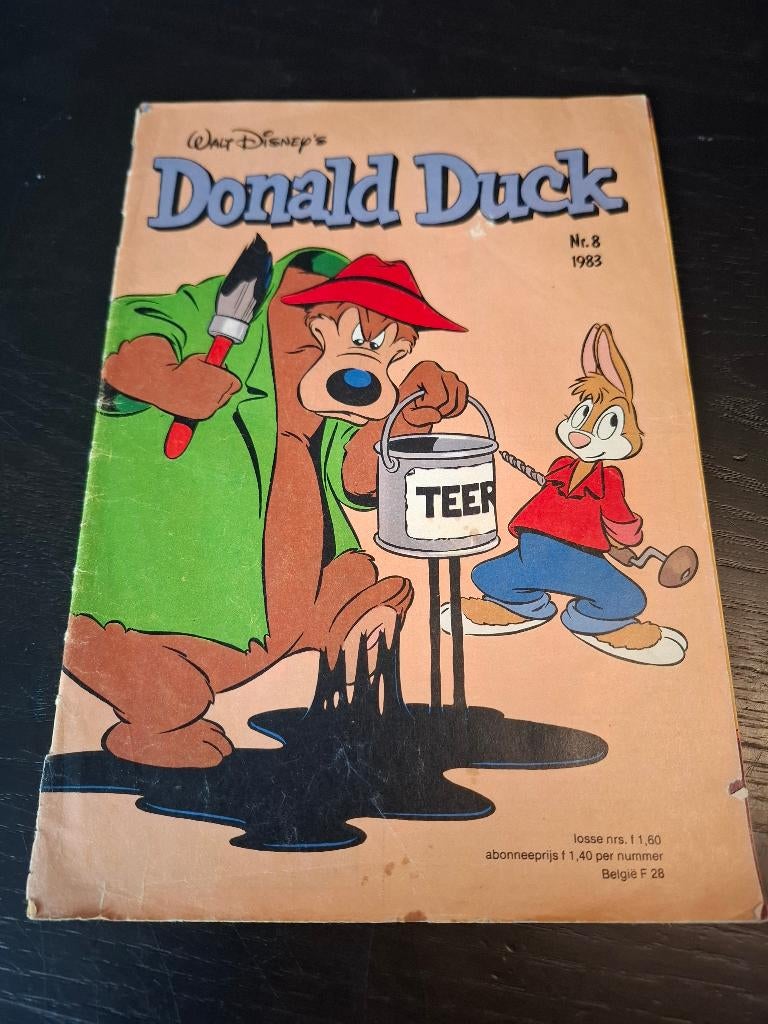 Donald Duck Nr. 8 Jaar 1983, Boeken, Stripboeken, Gelezen, Eén stripboek, Ophalen of Verzenden, Donald Duck
