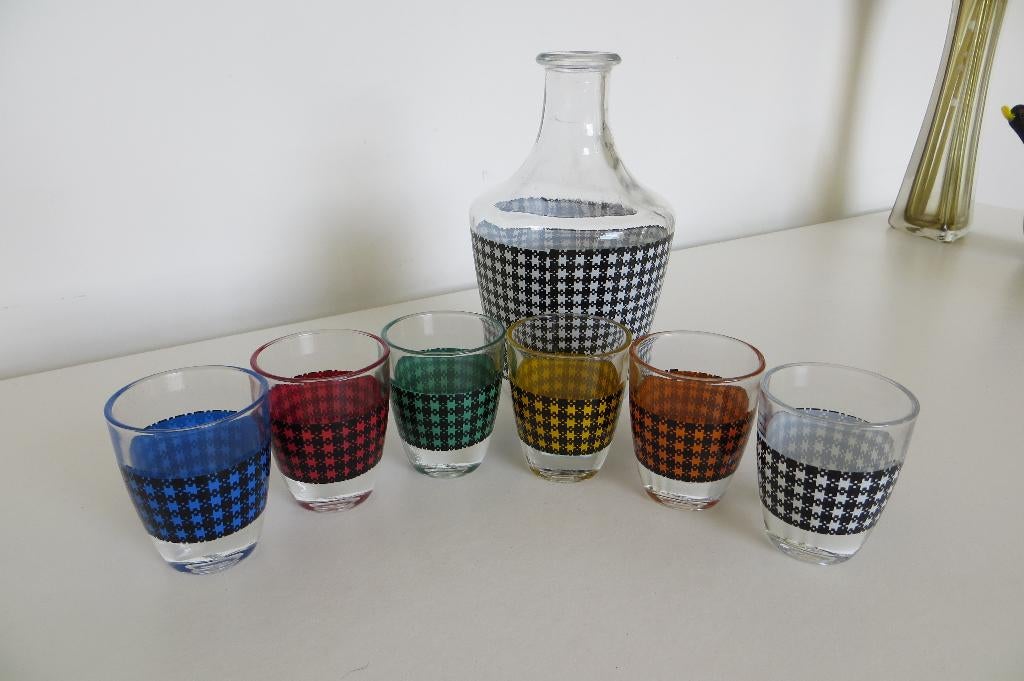 6 vintage borrelglaasjes / shot glaasjes in 6 verschillende, Ophalen of Verzenden, Overige typen