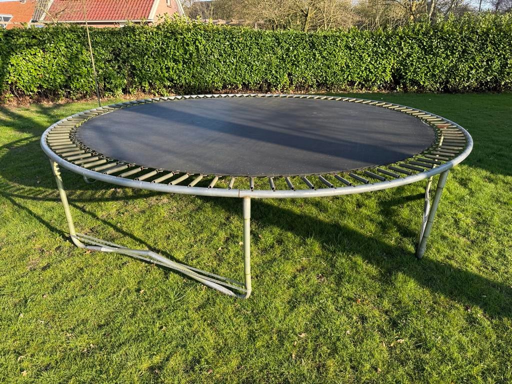 Te koop Grote ronde trampoline ca. 430cm voor buiten, Ophalen, Gebruikt