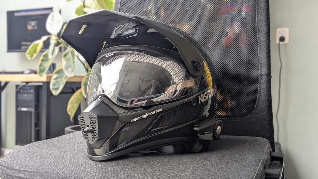 ZGAN Nishua Enduro Carbon Adventure helm L + Sena intercom, Ophalen of Verzenden, Zo goed als nieuw