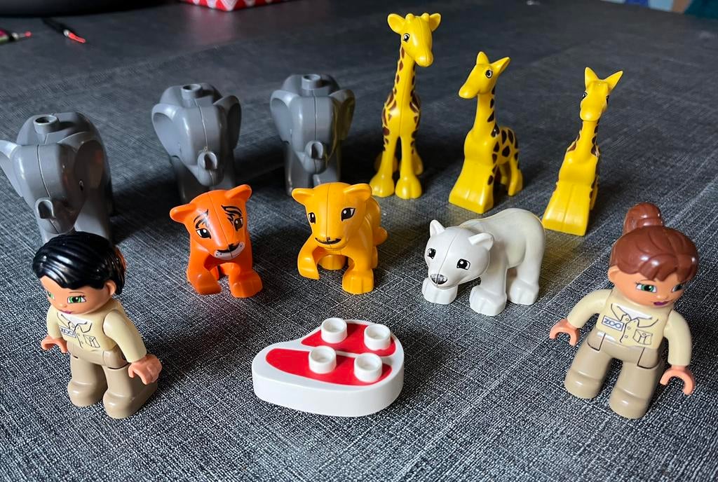 LEGO DUPLO wilde dieren/dierentuindieren met verzorgers, Kinderen en Baby's, Speelgoed | Duplo en Lego, Ophalen of Verzenden, Gebruikt