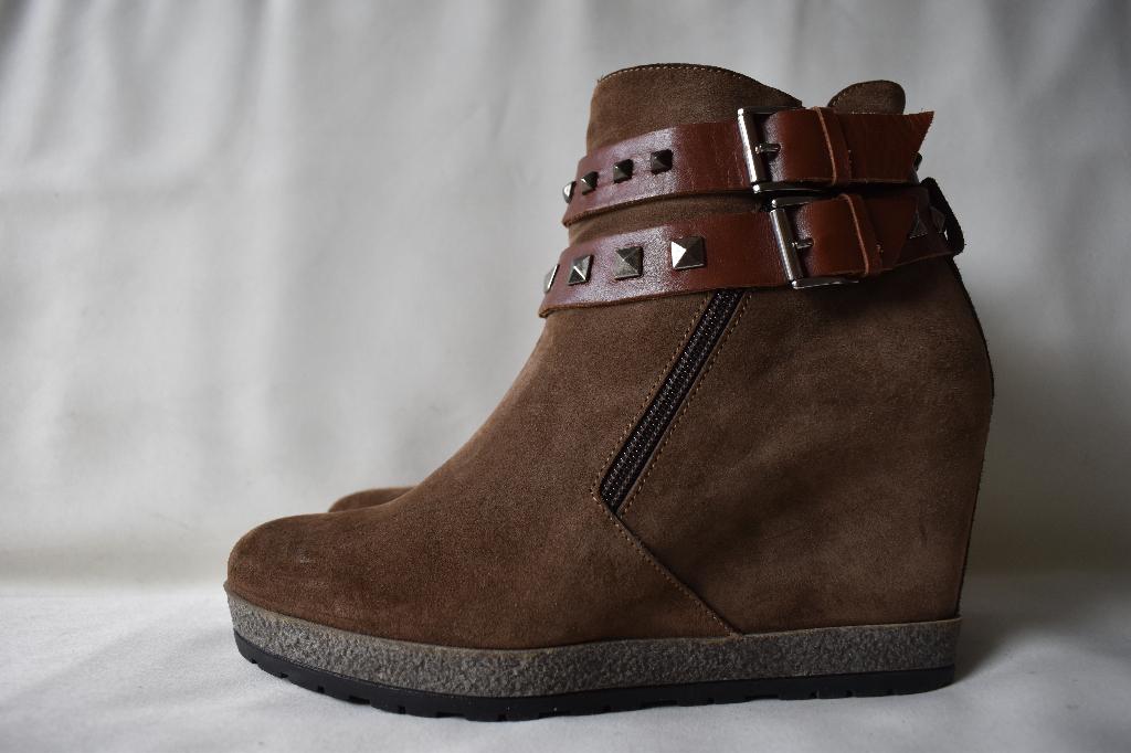 April'26 BOTTICELLI maat 39 laarzen met rits ZGAN, Botticelli, Bruin, Lage of Enkellaarzen, Ophalen of Verzenden