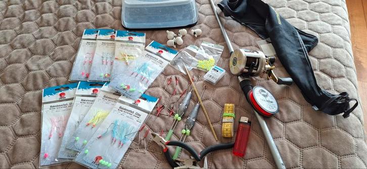 Shimano boothengel en shimano reel en klein zeevismateriaal, Watersport en Boten, Hengelsport | Zeevissen, Zo goed als nieuw, Complete set