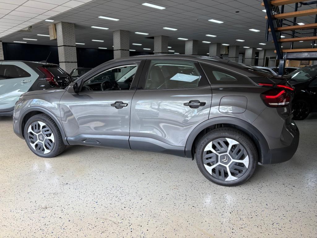 Citroen C4 1.2 Feel Navigatie ECC Climat PDC Cam Cruise LED, Auto's, 101 pk, Gebruikt, 1199 cc, Met garantie (alle)