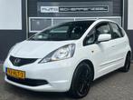Honda Jazz 1.2 Trend | AIRCO | ELEK + CV | TREKHAAK | NL AUT, Voorwielaandrijving, Zwart, 4 cilinders, 1198 cc