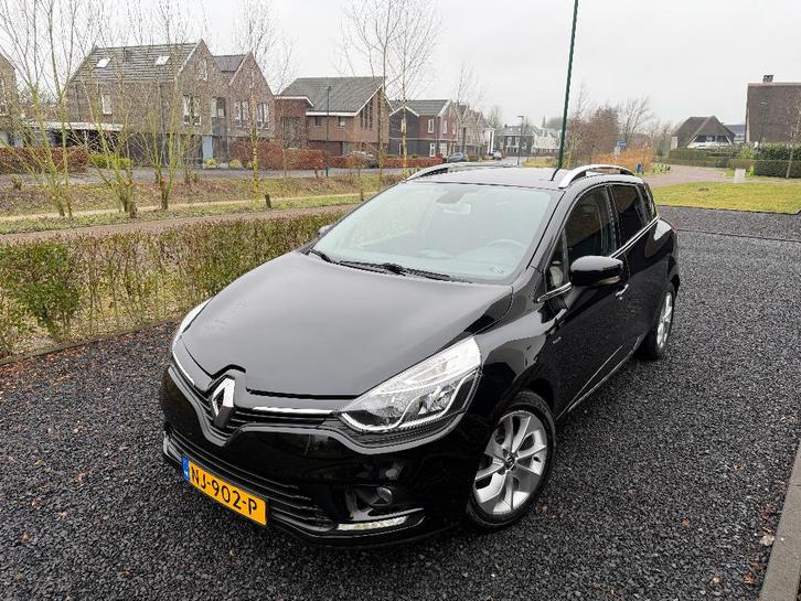 Renault Clio 1.5 DCI 66KW Estate 2017 Zwart, Auto's, Renault, Particulier, Clio, Airbags, Android Auto, Bluetooth, Climate control