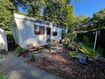 Chalet met 2 slaapkamers op rustig park