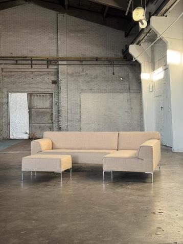 Design on Stock Bloq + Hocker | Beige (NIEUWSTAAT) beschikbaar voor biedingen