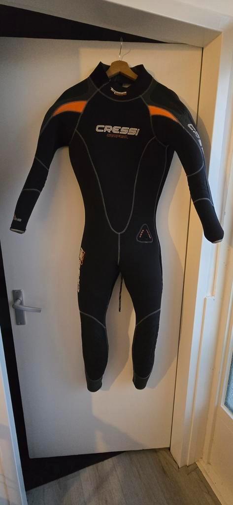 Mooi zo goed als nieuw 7mm cressi wetsuit/duikpak mast M3, Watersport en Boten, Duiken, Zo goed als nieuw, Duikpak, Ophalen of Verzenden