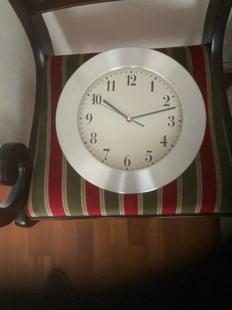 Mooie Analoge Wandklok, Ophalen of Verzenden, Zo goed als nieuw, Analoog, Wandklok