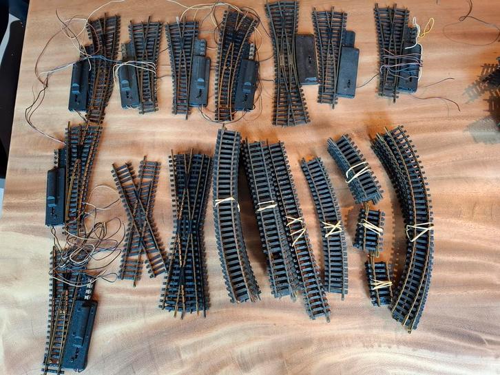 Fleischmann 56x rails, waaronder 9 wissels, Hobby en Vrije tijd, Modeltreinen | H0, Gebruikt, Rails, Gelijkstroom, Fleischmann