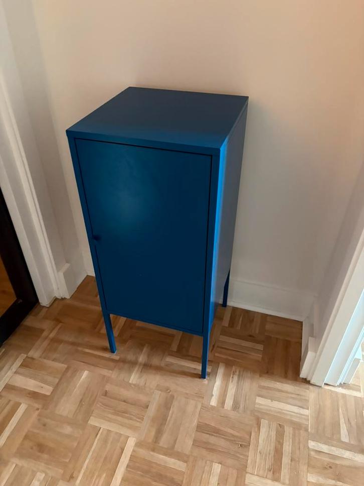 Vrijstaande kast IKEA LIXHULT - Blauw -, Huis en Inrichting, Slaapkamer | Nachtkastjes, Zo goed als nieuw, 70 cm of meer, Minder dan 45 cm