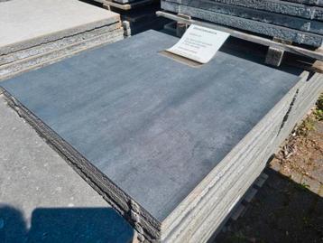 30m Antraciet Geoceramica 80x80x4cm terrastegels s-partij  beschikbaar voor biedingen