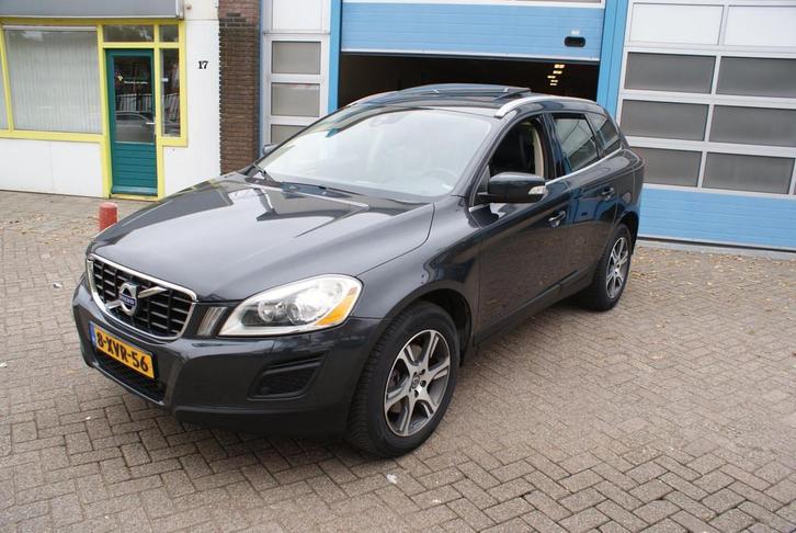Volvo XC60 2.4 D5 AWD Summum, Auto's, Volvo, Te koop, XC60, 4x4, ABS, Airbags, Airconditioning, Bochtverlichting, Boordcomputer