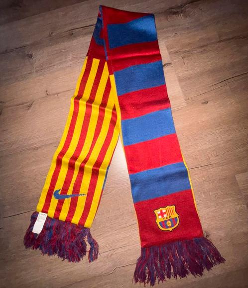 Voetbalsjaal FC Barcelona gestreept, Verzamelen, Sportartikelen en Voetbal, Zo goed als nieuw, Vaantje of Sjaal, Buitenlandse clubs