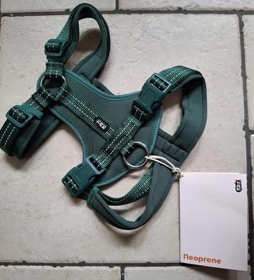 Te koop  2 x hondenharnas maat L beschikbaar voor biedingen