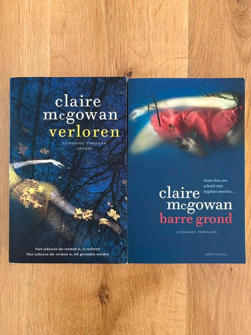 2x Claire McGowan -Verloren & Barre Grond Paula Maguire 1+ 2, Boeken, Thrillers, Gelezen, Nederland, Ophalen of Verzenden