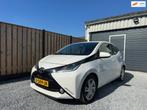 Toyota Aygo 1.0 VVT-i x Airco | Camera | Nieuwe APK, Voorwielaandrijving, Euro 5, Stof, Gebruikt