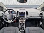 Chevrolet Aveo 1.4 5 deurs LTZ | VAN 2e EIGENAAR | AIRCO |, Te koop, Benzine, 101 pk, Hatchback